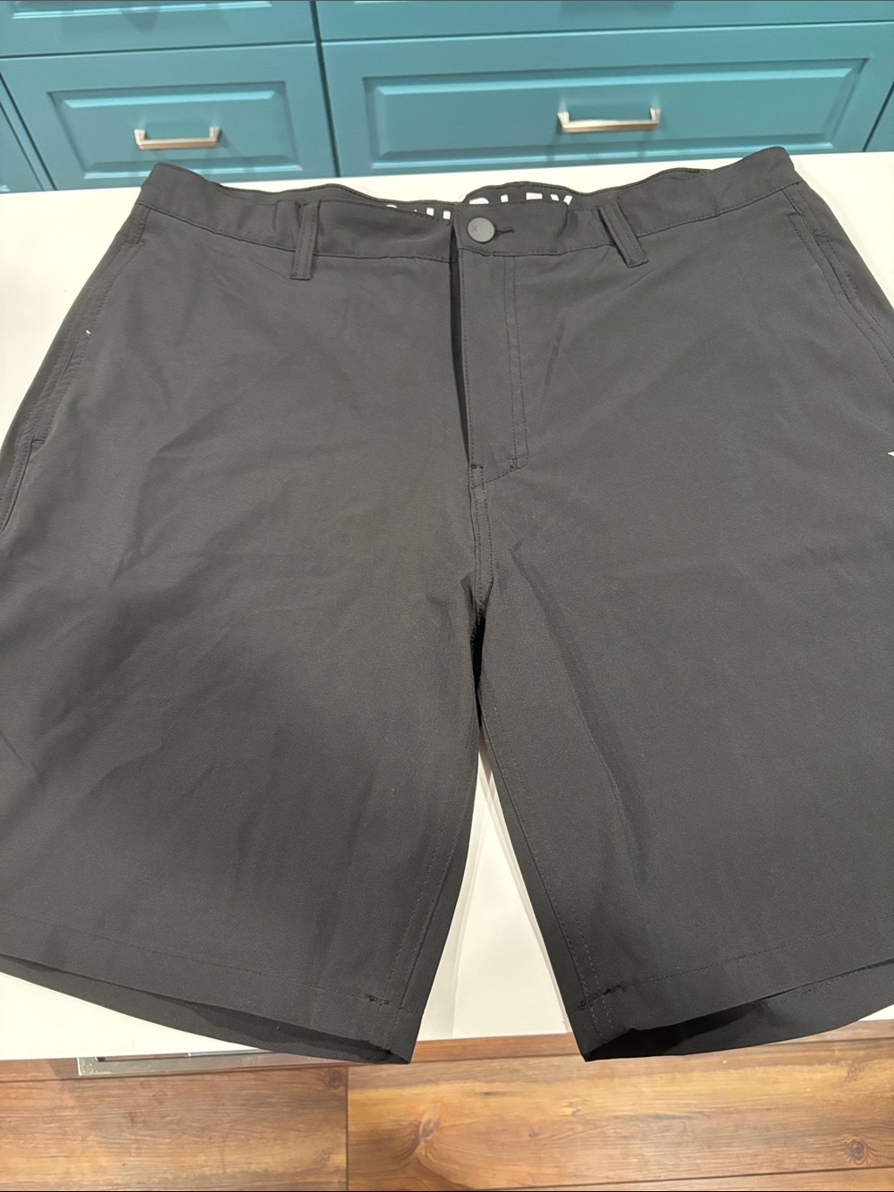 Men’s Size 38 Hurley Walking Short